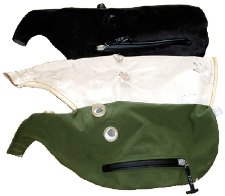 Three types of pipe bag: at the to we have a synthetic bag made to simulate the weight and feel of a skin; in the middle we see the traditional sheepskin bag and and the bottom a bag made from breathable fabric. 1 & 3 have zipper access for watertraps and moisture control systems