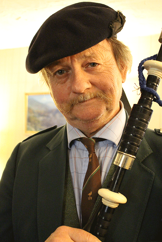 Duncan and his Robert Reid pipes
