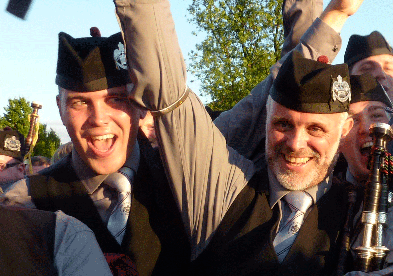 Alen and his dad celebrate winning the Worlds in 2010